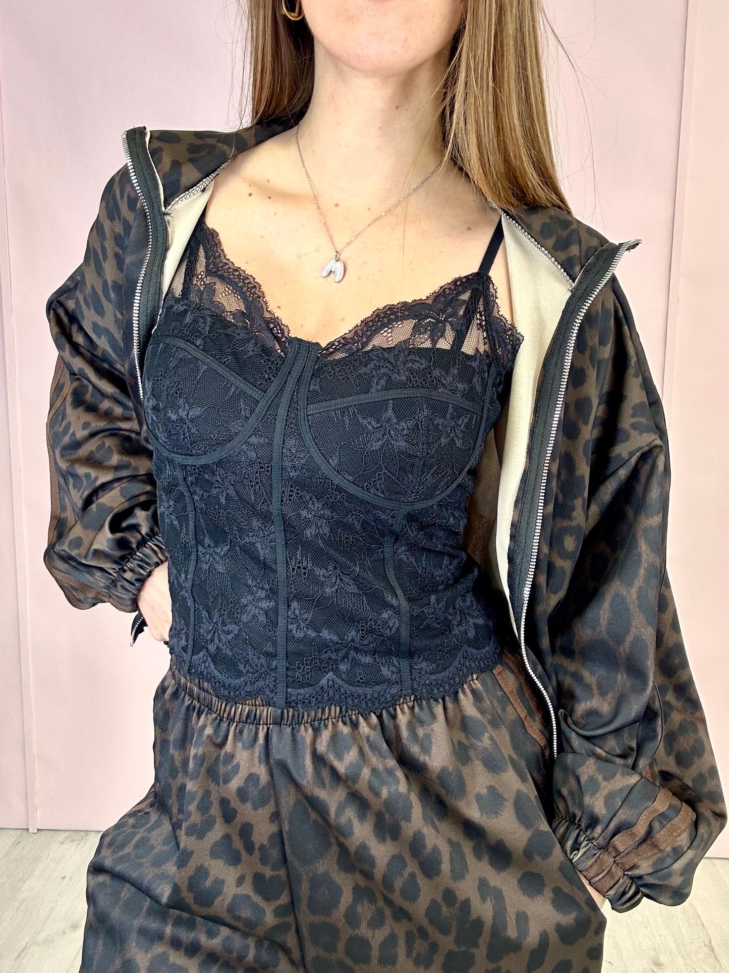 Completo Feline Leopard